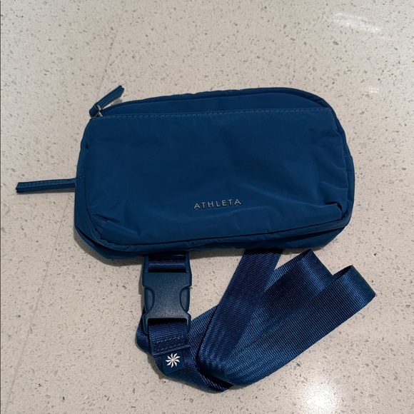 Athleta Deep Blue Belt Bag - Picture 1 of 5